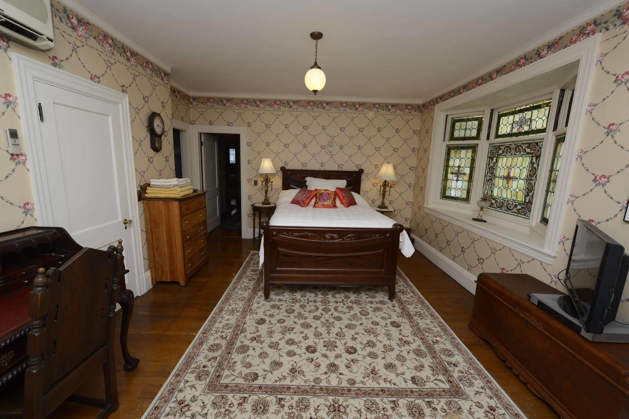 Munroe Inn Boutique Hotel 오번 외부 사진